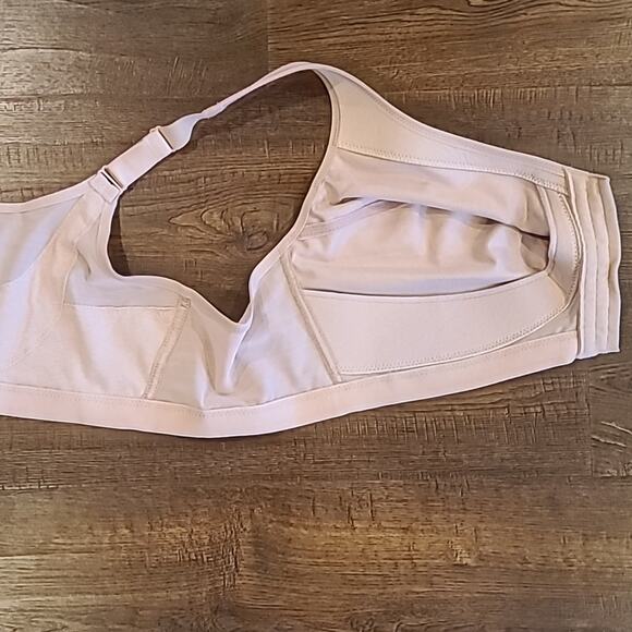 GLAMORISE Magic Lift Front Closure Posture Back Bra Size 48C - Picture 6 of 8